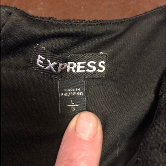 ♥️HP♥️Express lace ruffle tiered tank - Picture 3 of 4